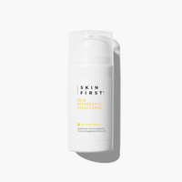Olio Detergente Struccante Skin First, flacone vista frontale