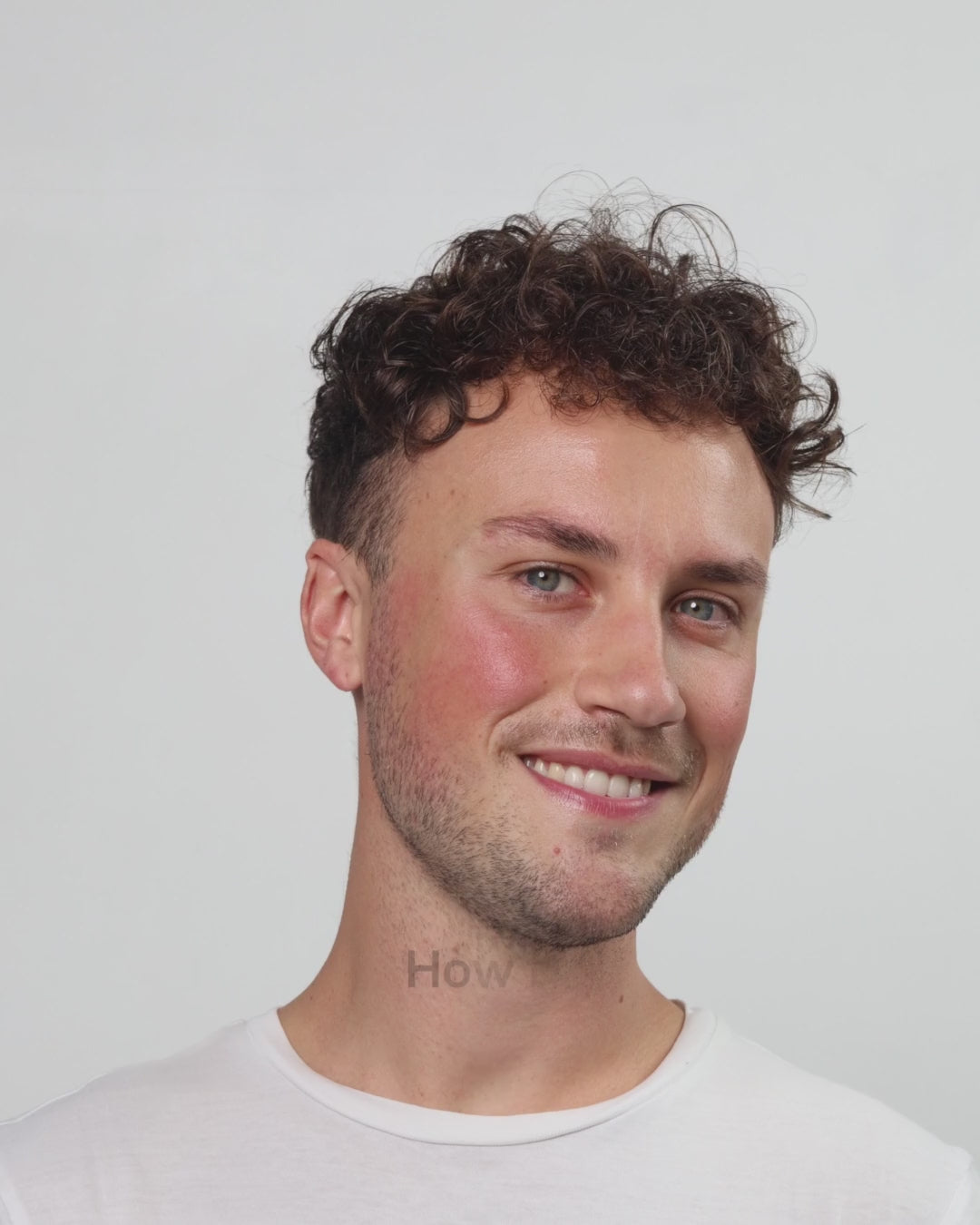 Carica il video: _protocollo-skincare-pelle-sensibile-rossori